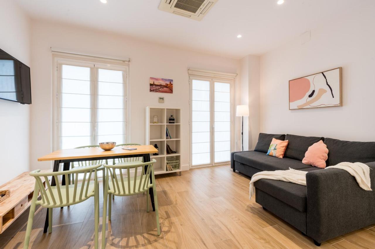 Santa Barbara Central Suites, Sevilla Ngoại thất bức ảnh