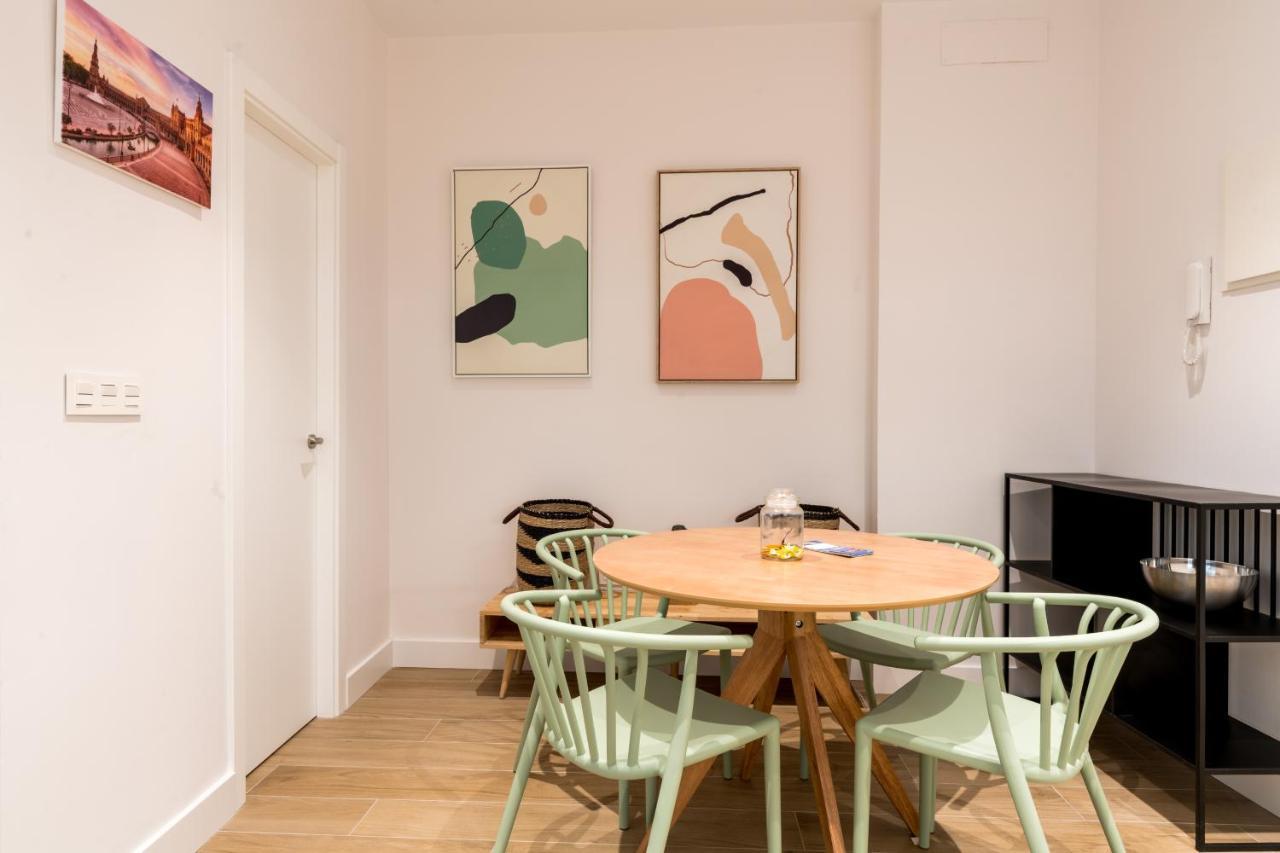 Santa Barbara Central Suites, Sevilla Ngoại thất bức ảnh