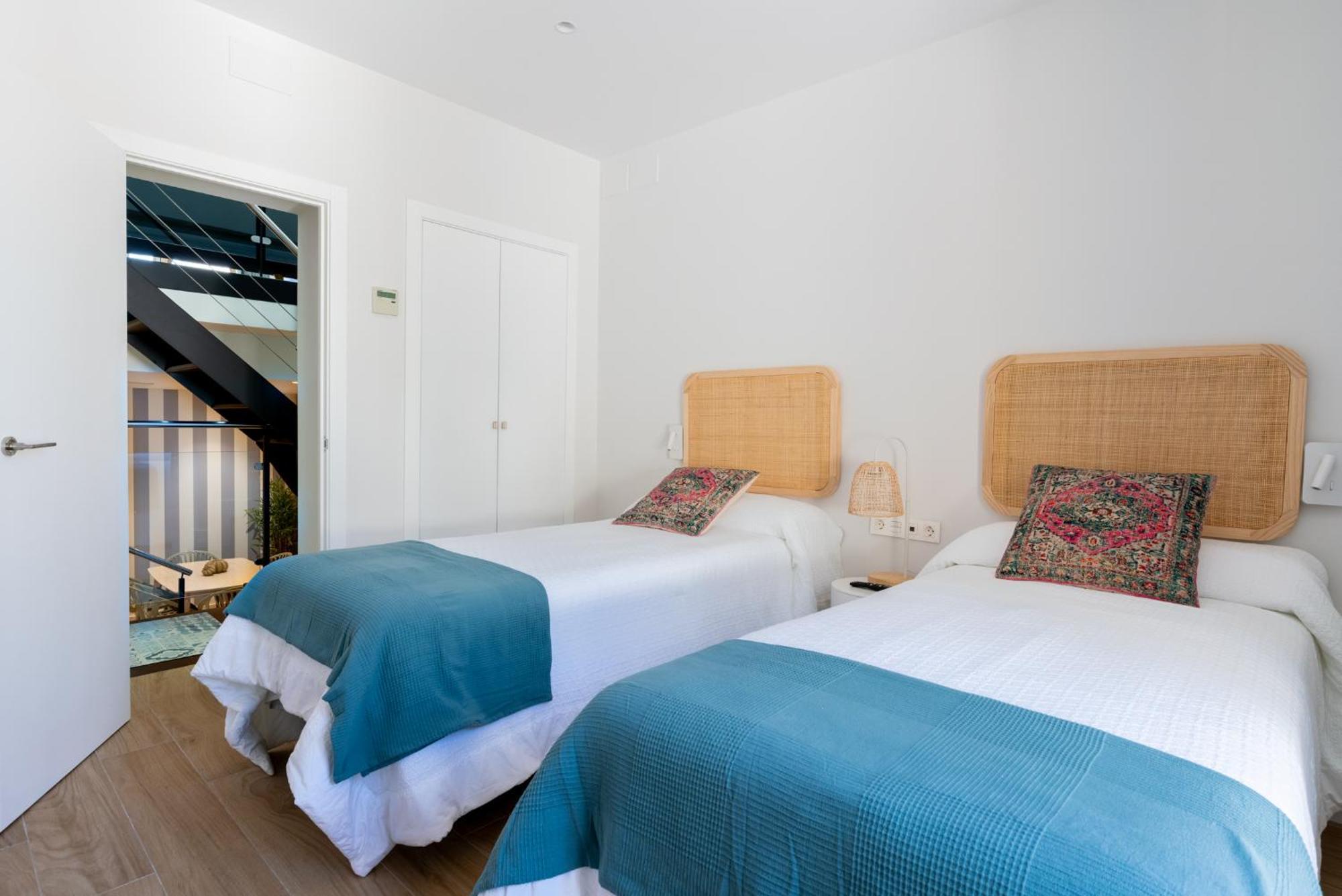 Santa Barbara Central Suites, Sevilla Ngoại thất bức ảnh