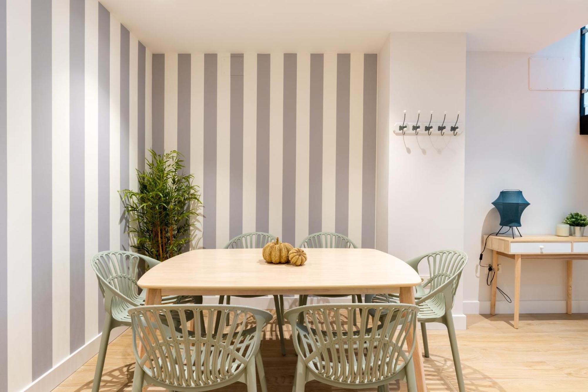 Santa Barbara Central Suites, Sevilla Ngoại thất bức ảnh